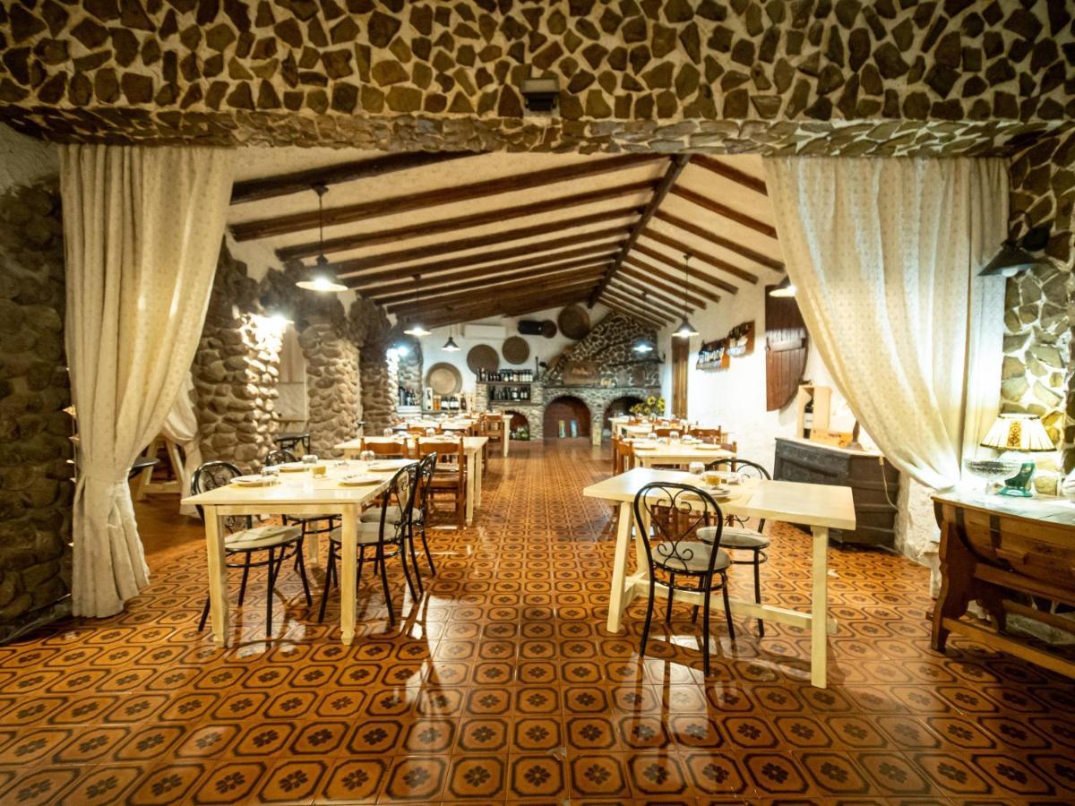 Albergo Ristorante Locanda Rosella Giba المظهر الخارجي الصورة