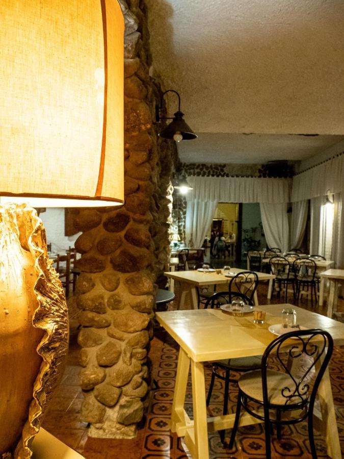 Albergo Ristorante Locanda Rosella Giba المظهر الخارجي الصورة