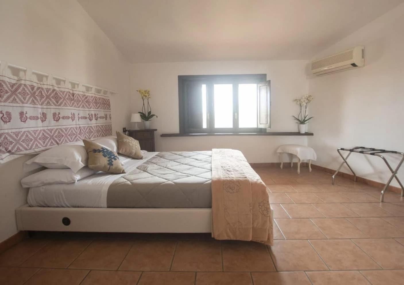 Albergo Ristorante Locanda Rosella Giba المظهر الخارجي الصورة